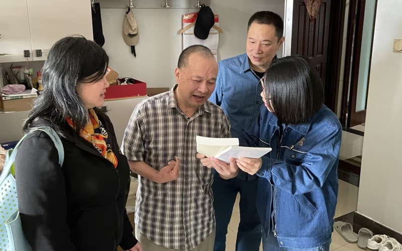 武汉卷烟厂开展“送学上门”活动。常丽华摄