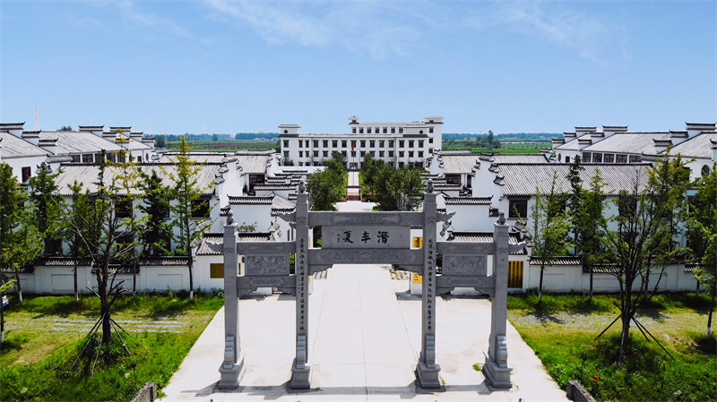 潜半夏中医药文化景区。潜江市文旅局供图
