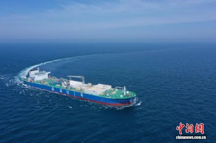 鍏ㄧ悆棣栬墭10涓囧惃绾ф櫤鎱ф笖涓氬吇娈栧伐鑸光滃浗淇′竴鍙封濄(鏃犱汉鏈虹収鐗) 灏硅█浼 鎽