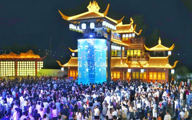 湖北双节人气与消费升腾双重热度。