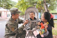 “一站式”服务情暖军营